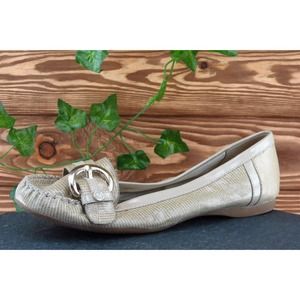 Anne Klein‎ Size 7.5 M Beige Round Toe Flat Synthetic Women